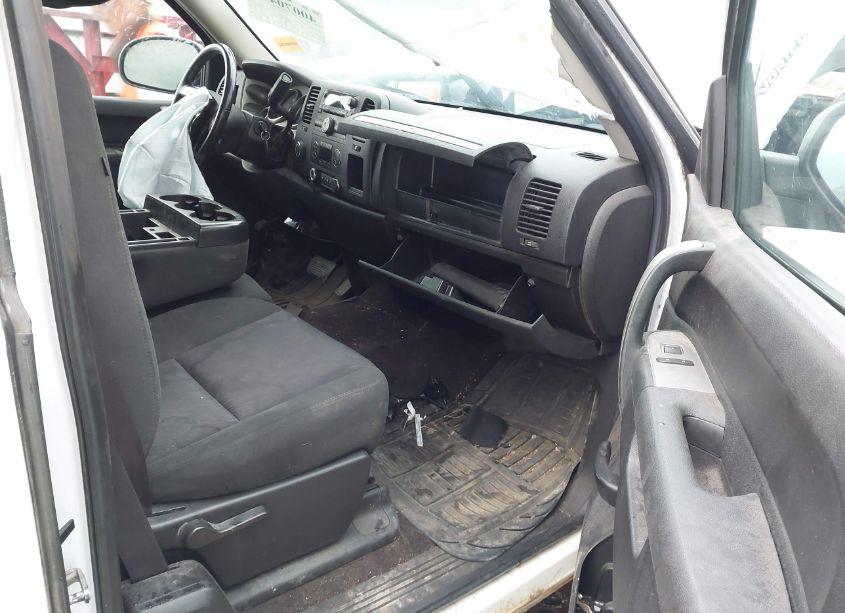 Photo 5 of 2012 Chevrolet Silverado 1500 LT (VIN 1GCRKSE79CZ260058)