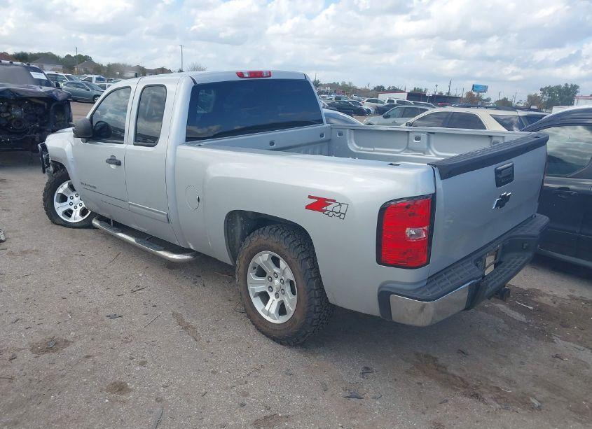 Photo 3 of 2012 Chevrolet Silverado 1500 LT (VIN 1GCRKSE79CZ325989)