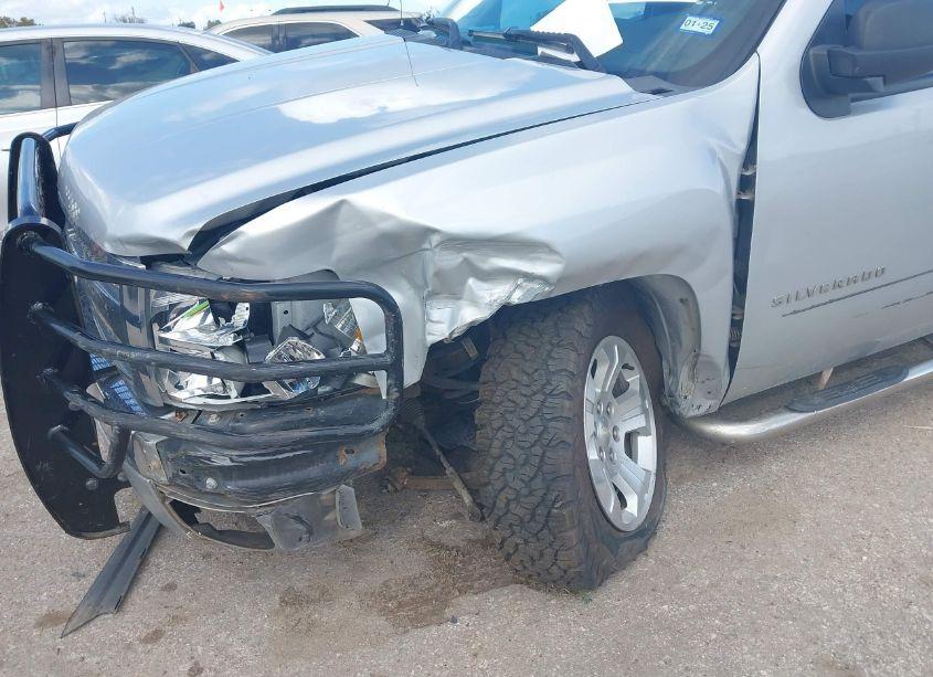 Photo 6 of 2012 Chevrolet Silverado 1500 LT (VIN 1GCRKSE79CZ325989)