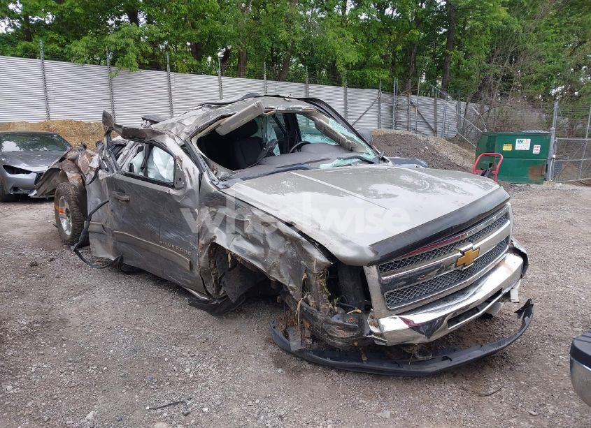 2013 Chevrolet Silverado 1500 LT (VIN 1GCRKSE79DZ216692) main photo