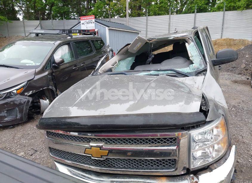 Photo 12 of 2013 Chevrolet Silverado 1500 LT (VIN 1GCRKSE79DZ216692)