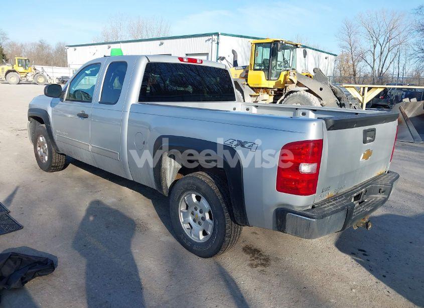 Photo 3 of 2013 Chevrolet Silverado 1500 LT (VIN 1GCRKSE79DZ276181)
