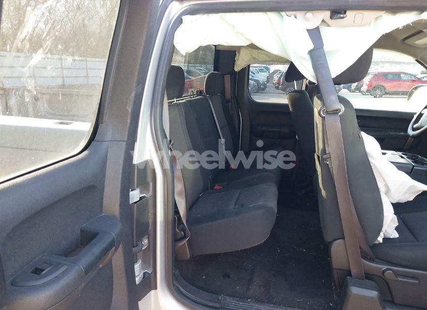 Photo 8 of 2013 Chevrolet Silverado 1500 LT (VIN 1GCRKSE79DZ276181)