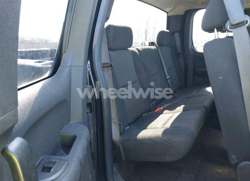 Photo 8 of 2013 Chevrolet Silverado 1500 LT (VIN 1GCRKSE79DZ388978)