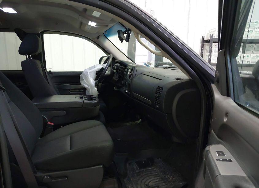 Photo 5 of 2013 Chevrolet Silverado 1500 LT (VIN 1GCRKSE79DZ412275)