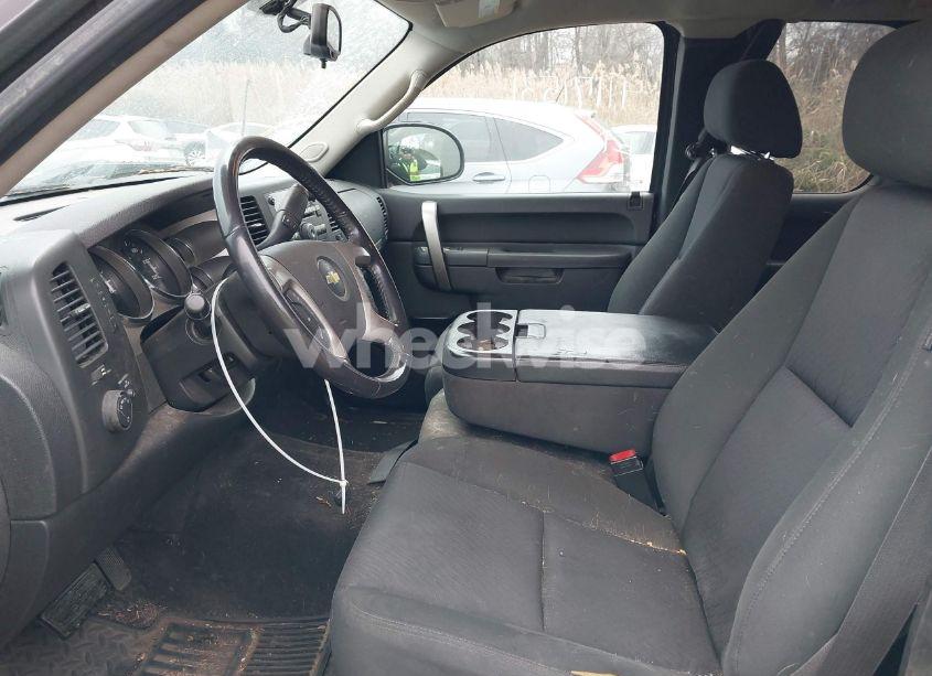 Photo 5 of 2012 Chevrolet Silverado 1500 LT (VIN 1GCRKSE7XCZ236464)