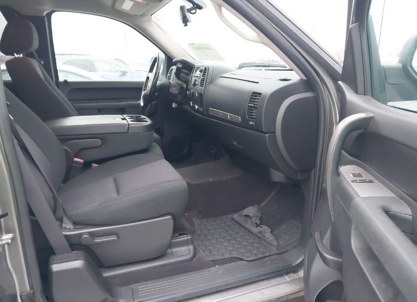 Photo 5 of 2012 Chevrolet Silverado 1500 LT (VIN 1GCRKSE7XCZ253877)