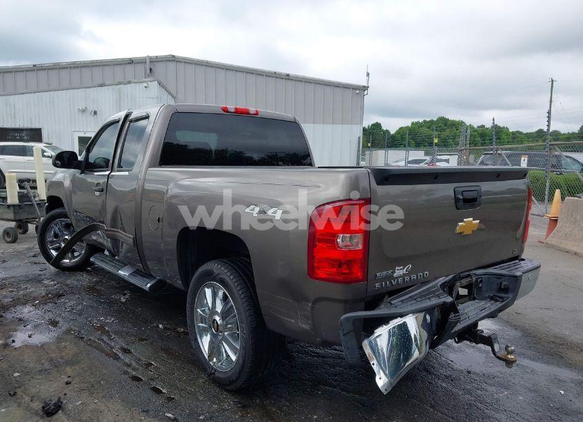 Photo 3 of 2012 Chevrolet Silverado 1500 LT (VIN 1GCRKSE7XCZ294817)