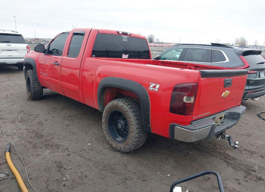 Photo 3 of 2013 Chevrolet Silverado 1500 LT (VIN 1GCRKSE7XDZ180964)