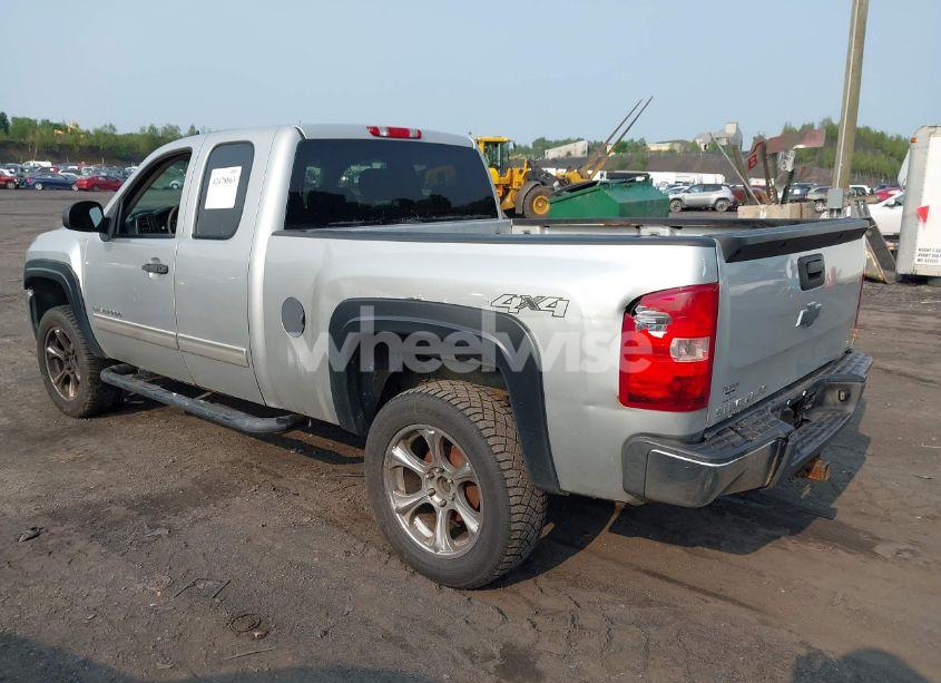 Photo 3 of 2013 Chevrolet Silverado 1500 LT (VIN 1GCRKSE7XDZ208763)