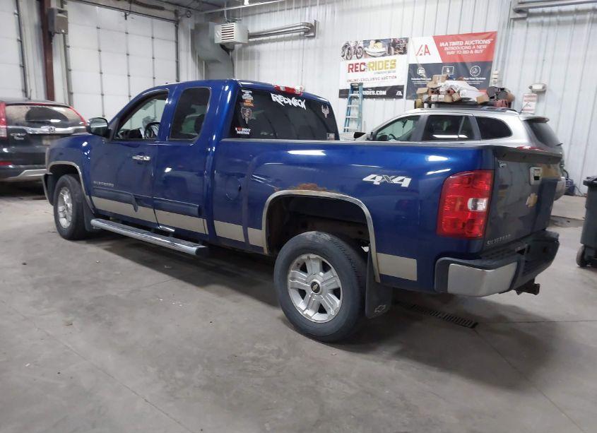 Photo 3 of 2013 Chevrolet Silverado 1500 LT (VIN 1GCRKSE7XDZ262516)