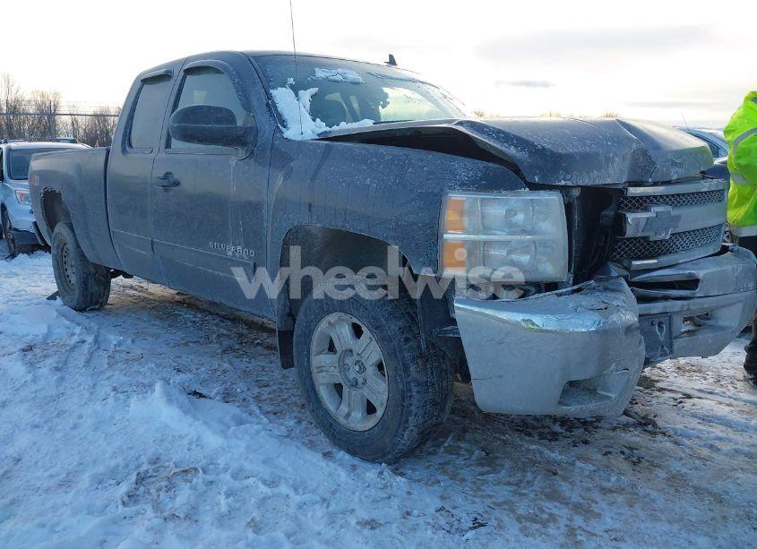 2013 Chevrolet Silverado 1500 LT (VIN 1GCRKSE7XDZ353687) main photo