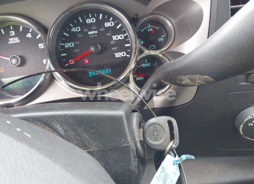 Photo 11 of 2011 Chevrolet Silverado 1500 LT (VIN 1GCRKSEA1BZ162247)