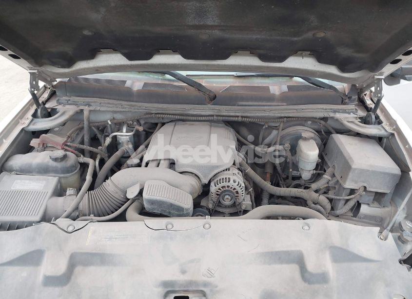 Photo 10 of 2011 Chevrolet Silverado 1500 LT (VIN 1GCRKSEA2BZ110383)