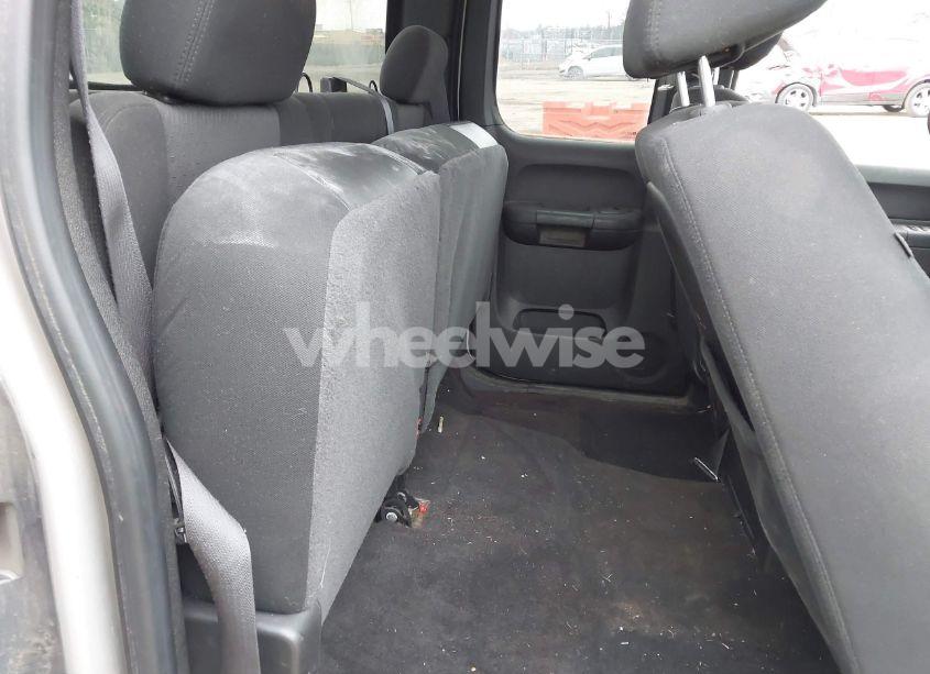 Photo 8 of 2011 Chevrolet Silverado 1500 LT (VIN 1GCRKSEA2BZ110383)