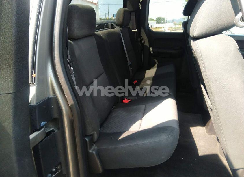 Photo 8 of 2013 Chevrolet Silverado 1500 LT (VIN 1GCRKSEA2DZ313342)