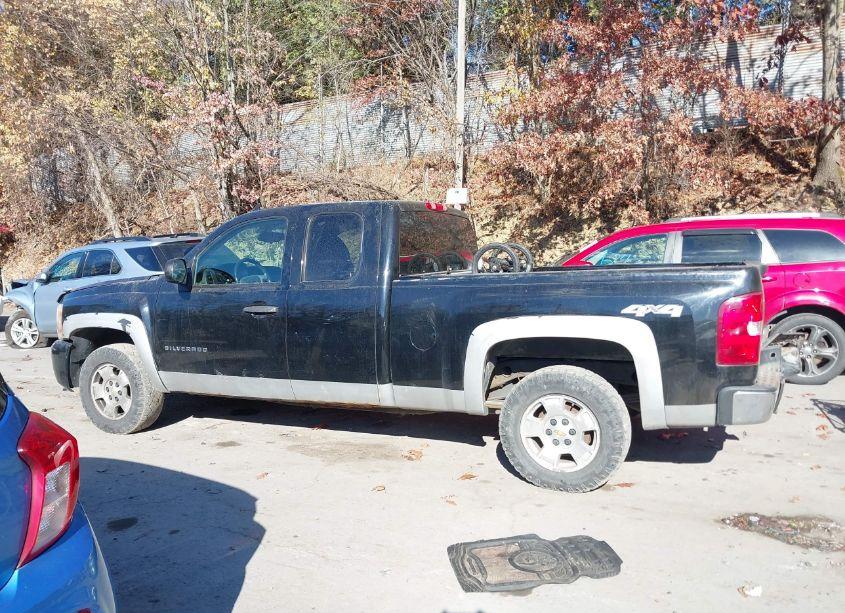 Photo 15 of 2011 Chevrolet Silverado 1500 LT (VIN 1GCRKSEA4BZ145846)