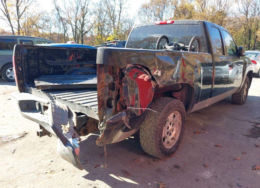 Photo 6 of 2011 Chevrolet Silverado 1500 LT (VIN 1GCRKSEA4BZ145846)