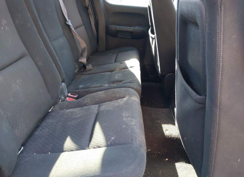 Photo 8 of 2011 Chevrolet Silverado 1500 LT (VIN 1GCRKSEA4BZ145846)