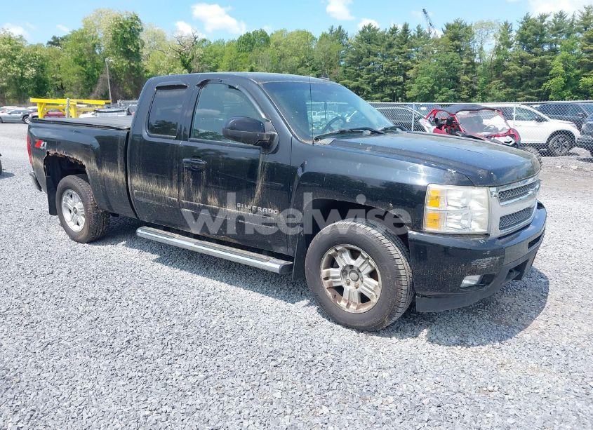 2011 Chevrolet Silverado K1500 LTZ (VIN 1GCRKTE30BZ110339) main photo