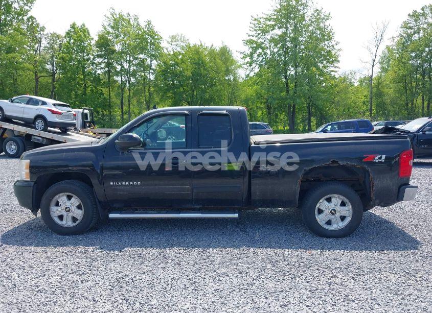 Photo 14 of 2011 Chevrolet Silverado K1500 LTZ (VIN 1GCRKTE30BZ110339)