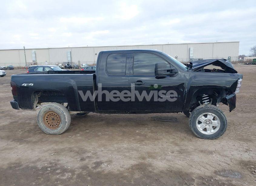 Photo 13 of 2011 Chevrolet Silverado 1500 LTZ (VIN 1GCRKTE30BZ420054)