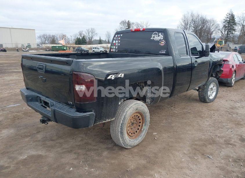 Photo 4 of 2011 Chevrolet Silverado 1500 LTZ (VIN 1GCRKTE30BZ420054)