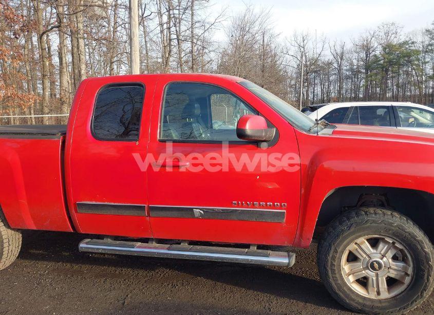 Photo 12 of 2011 Chevrolet Silverado 1500 LTZ (VIN 1GCRKTE31BZ107644)