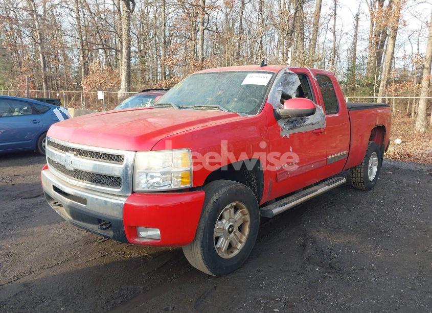 Photo 2 of 2011 Chevrolet Silverado 1500 LTZ (VIN 1GCRKTE31BZ107644)