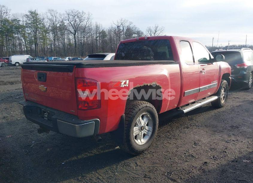 Photo 4 of 2011 Chevrolet Silverado 1500 LTZ (VIN 1GCRKTE31BZ107644)