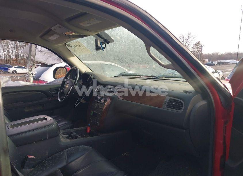 Photo 5 of 2011 Chevrolet Silverado 1500 LTZ (VIN 1GCRKTE31BZ107644)