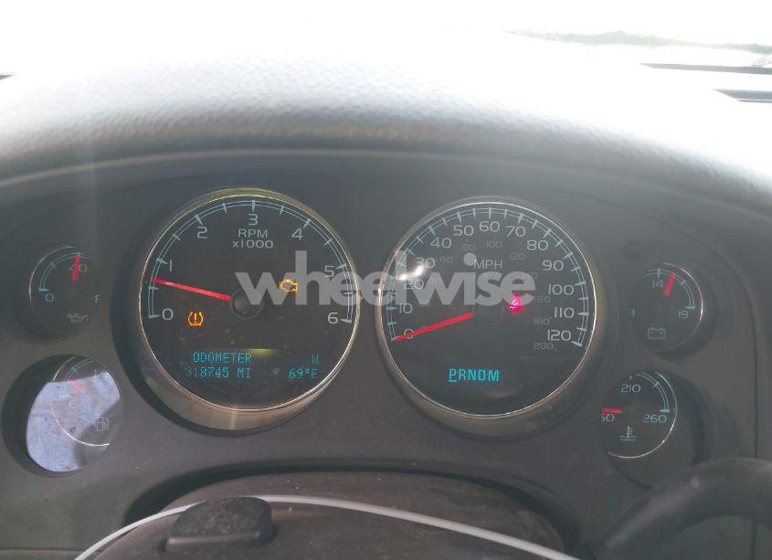 Photo 7 of 2011 Chevrolet Silverado 1500 LTZ (VIN 1GCRKTE31BZ107644)