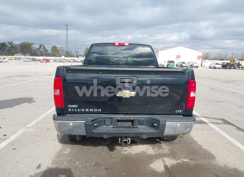 Photo 16 of 2011 Chevrolet Silverado 1500 LTZ (VIN 1GCRKTE37BZ394794)