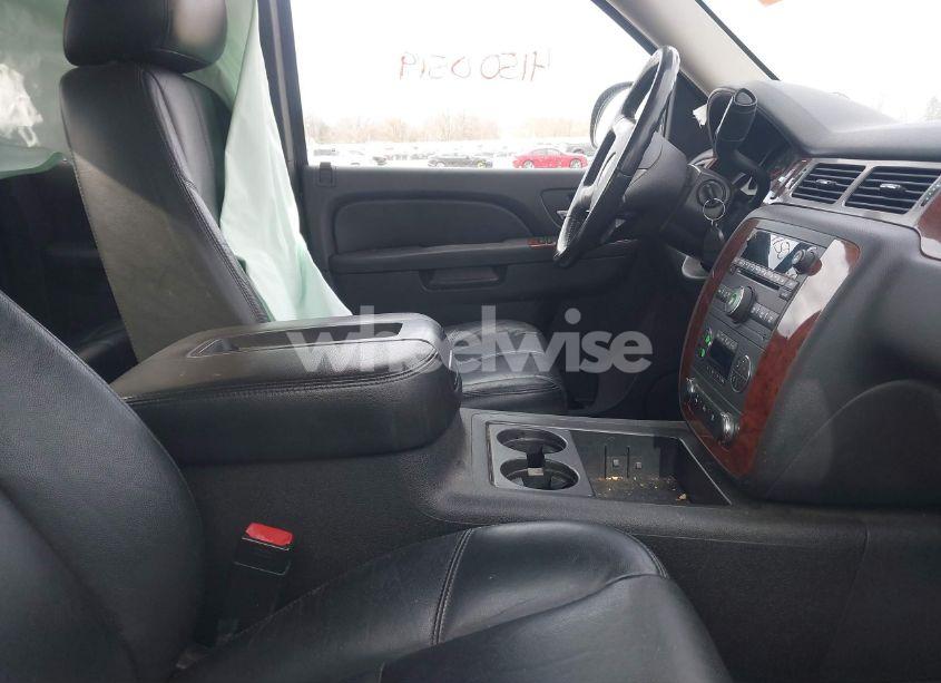 Photo 5 of 2011 Chevrolet Silverado 1500 LTZ (VIN 1GCRKTE37BZ394794)