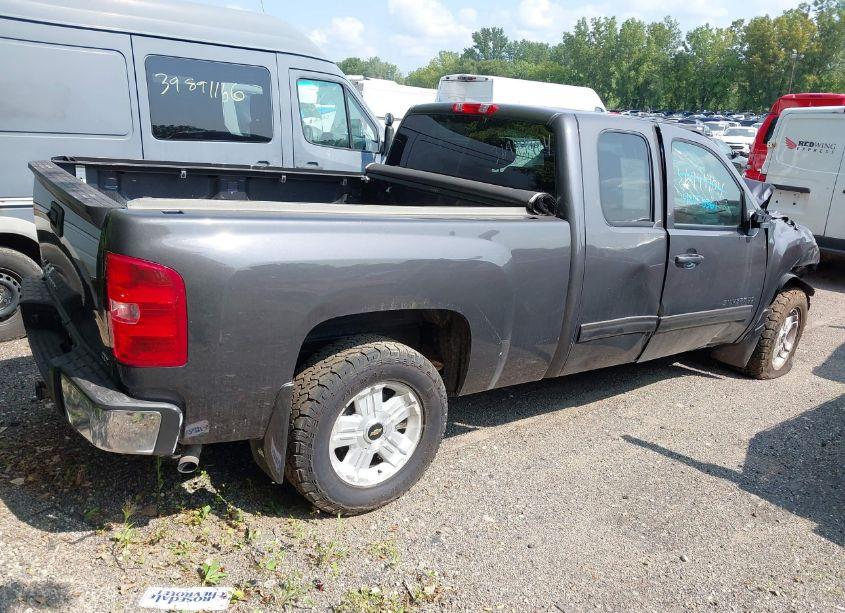 Photo 4 of 2011 Chevrolet Silverado 1500 LTZ (VIN 1GCRKTE39BZ158826)