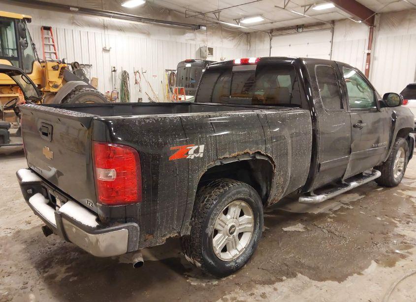 Photo 4 of 2013 Chevrolet Silverado 1500 LTZ (VIN 1GCRKTE76DZ217269)