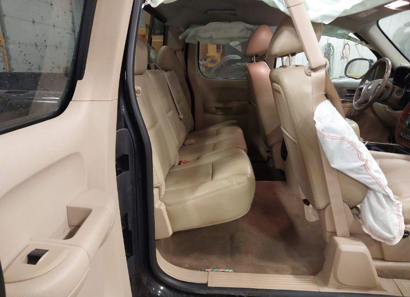 Photo 8 of 2013 Chevrolet Silverado 1500 LTZ (VIN 1GCRKTE76DZ217269)