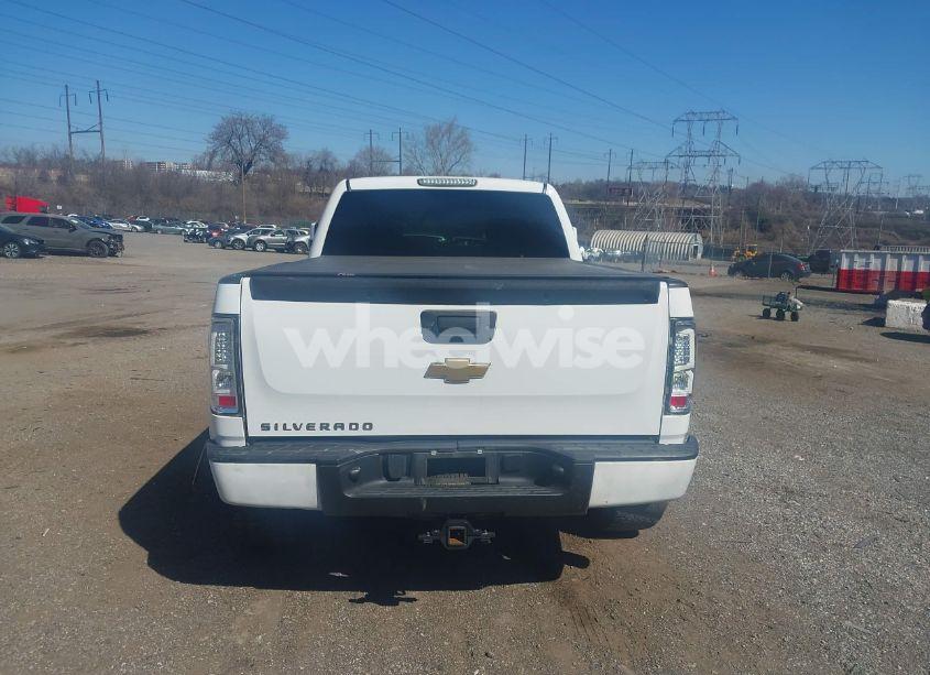 Photo 16 of 2013 Chevrolet Silverado 1500 LTZ (VIN 1GCRKTE76DZ217577)