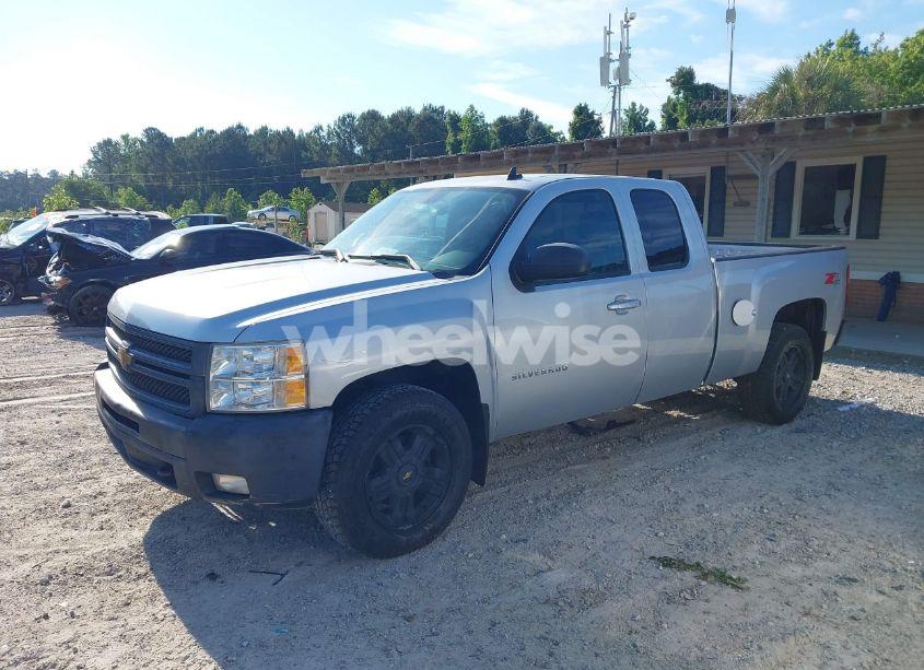 Photo 2 of 2013 Chevrolet Silverado 1500 LTZ (VIN 1GCRKTE78DZ264027)