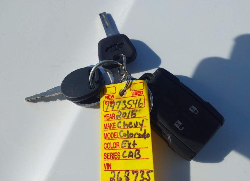 Photo 11 of 2016 Chevrolet Colorado WT (VIN 1GCRTBE13G1268735)