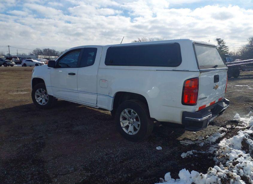 Photo 3 of 2016 Chevrolet Colorado WT (VIN 1GCRTBE13G1268735)