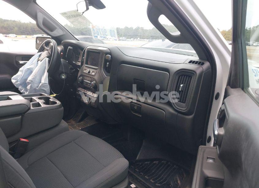 Photo 5 of 2021 Chevrolet Silverado 1500 2WD STANDARD BED WT (VIN 1GCRWAEF3MZ372345)