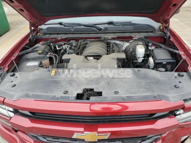 Photo 2 of 2018 CHEVROLET SILVERADO K1500 LT N/A (VIN 1GCRWAEF5KZ180549)