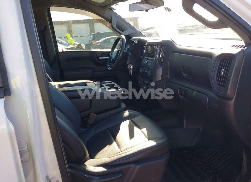 Photo 5 of 2019 Chevrolet Silverado 1500 WORK TRUCK (VIN 1GCRWAEF5KZ285009)