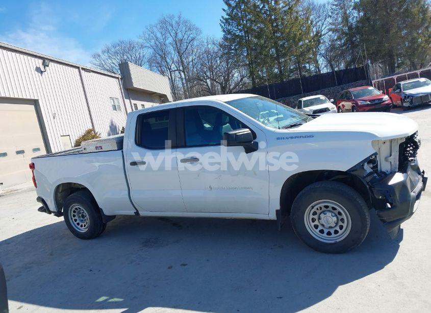 Photo 13 of 2020 Chevrolet Silverado 1500 2WD DOUBLE CAB STANDARD BED WT (VIN 1GCRWAEFXLZ211182)