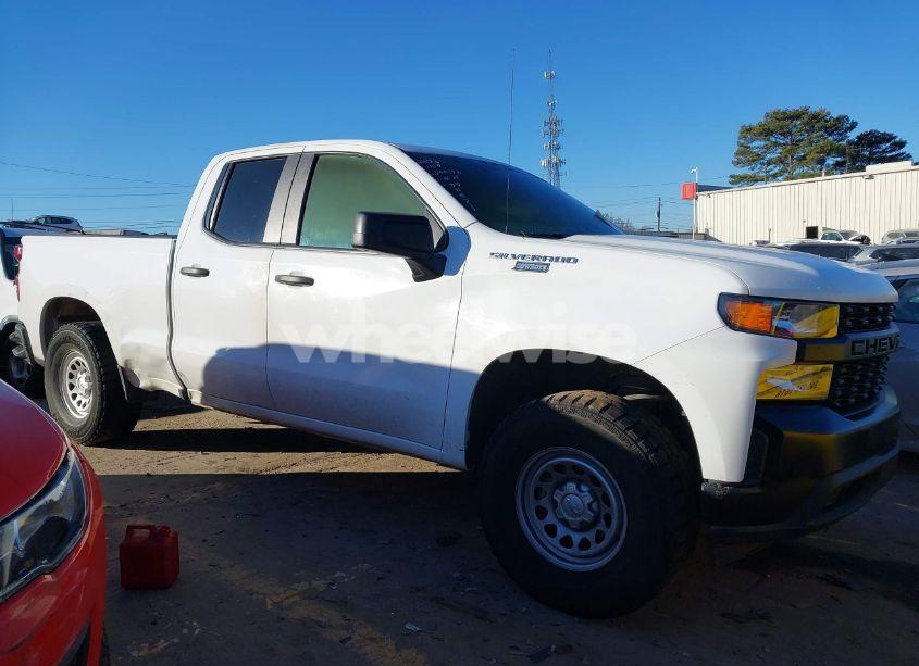 2020 Chevrolet Silverado 1500 2WD STANDARD BED WT (VIN 1GCRWAEFXLZ321164) main photo