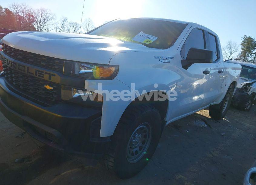 Photo 2 of 2020 Chevrolet Silverado 1500 2WD STANDARD BED WT (VIN 1GCRWAEFXLZ321164)