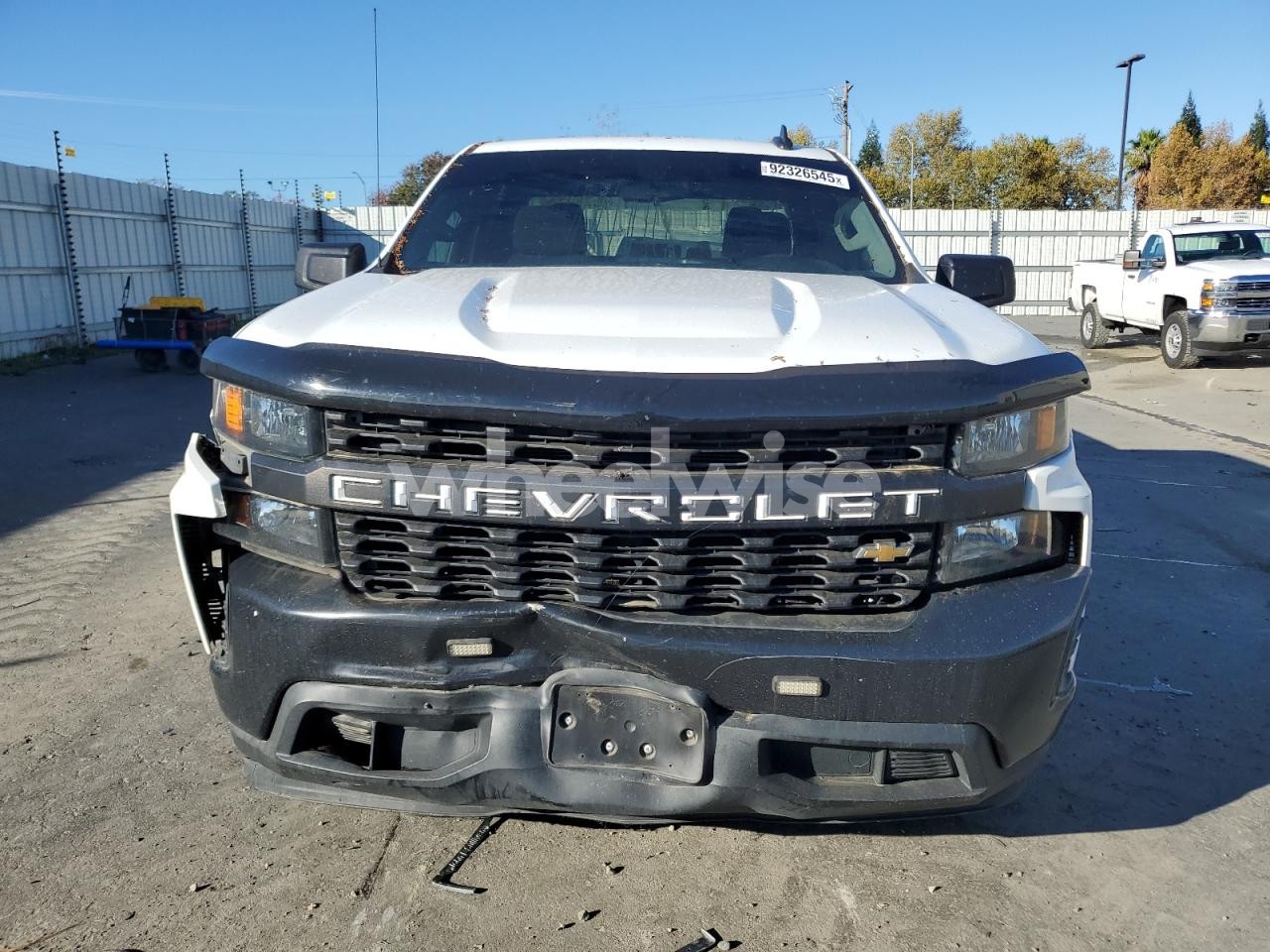 Photo 5 of 2019 CHEVROLET SILVERADO C1500 (VIN 1GCRWAEH0KZ260973)