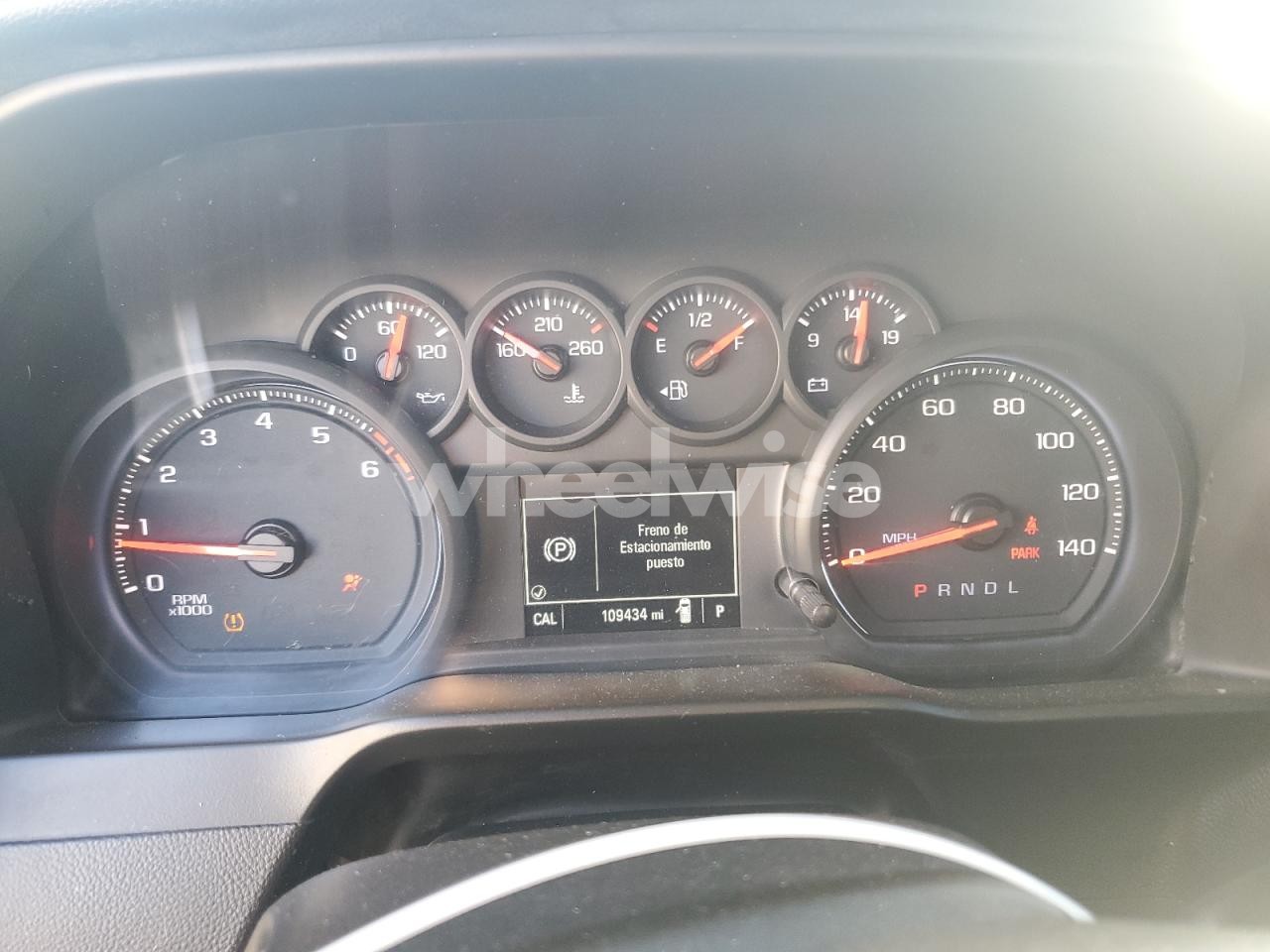 Photo 9 of 2019 CHEVROLET SILVERADO C1500 (VIN 1GCRWAEH0KZ260973)