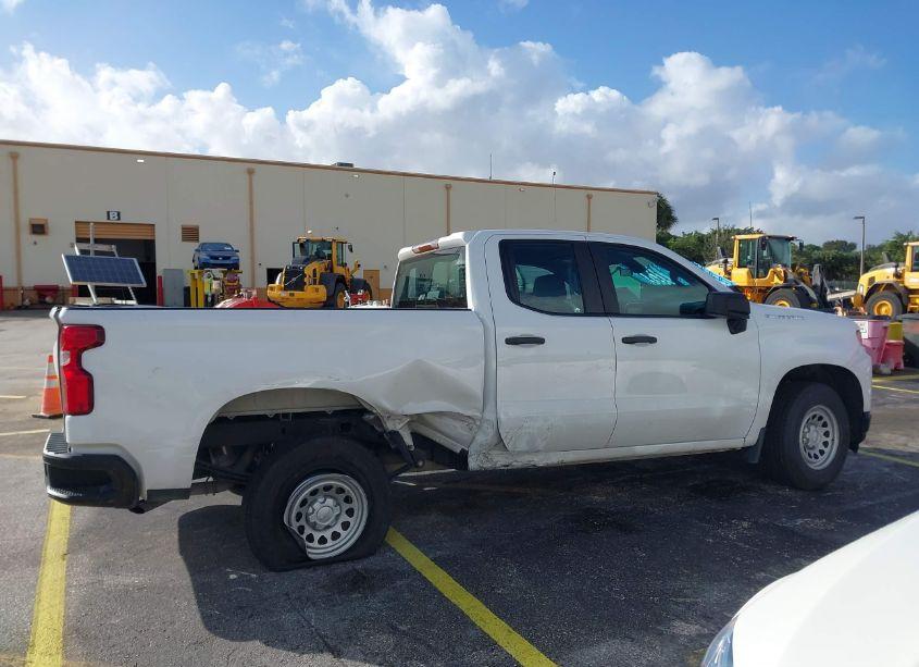 Photo 13 of 2021 Chevrolet Silverado 1500 2WD STANDARD BED WT (VIN 1GCRWAEH5MZ292904)